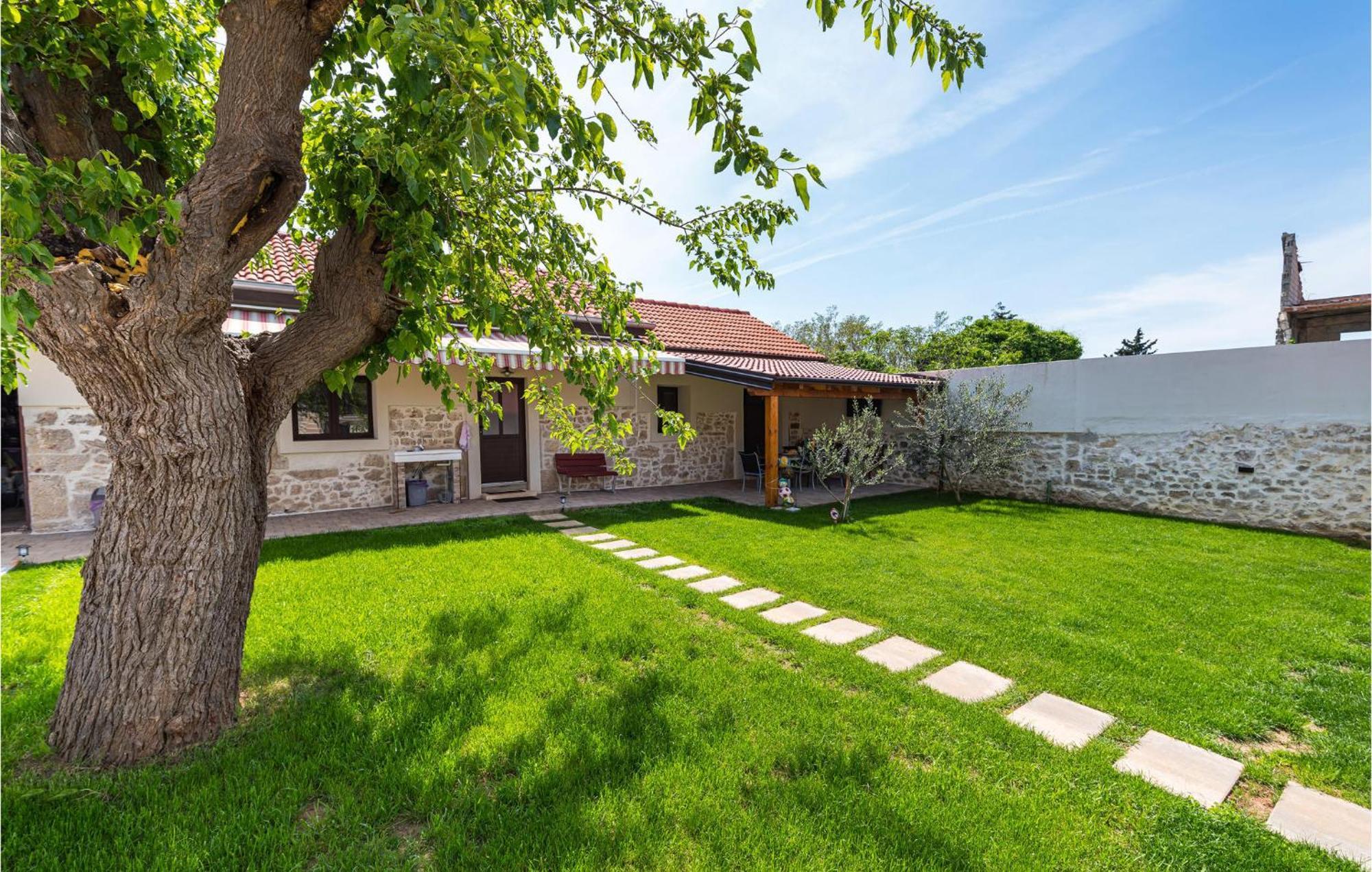 Pet Friendly Home In Murvica With Kitchen Экстерьер фото