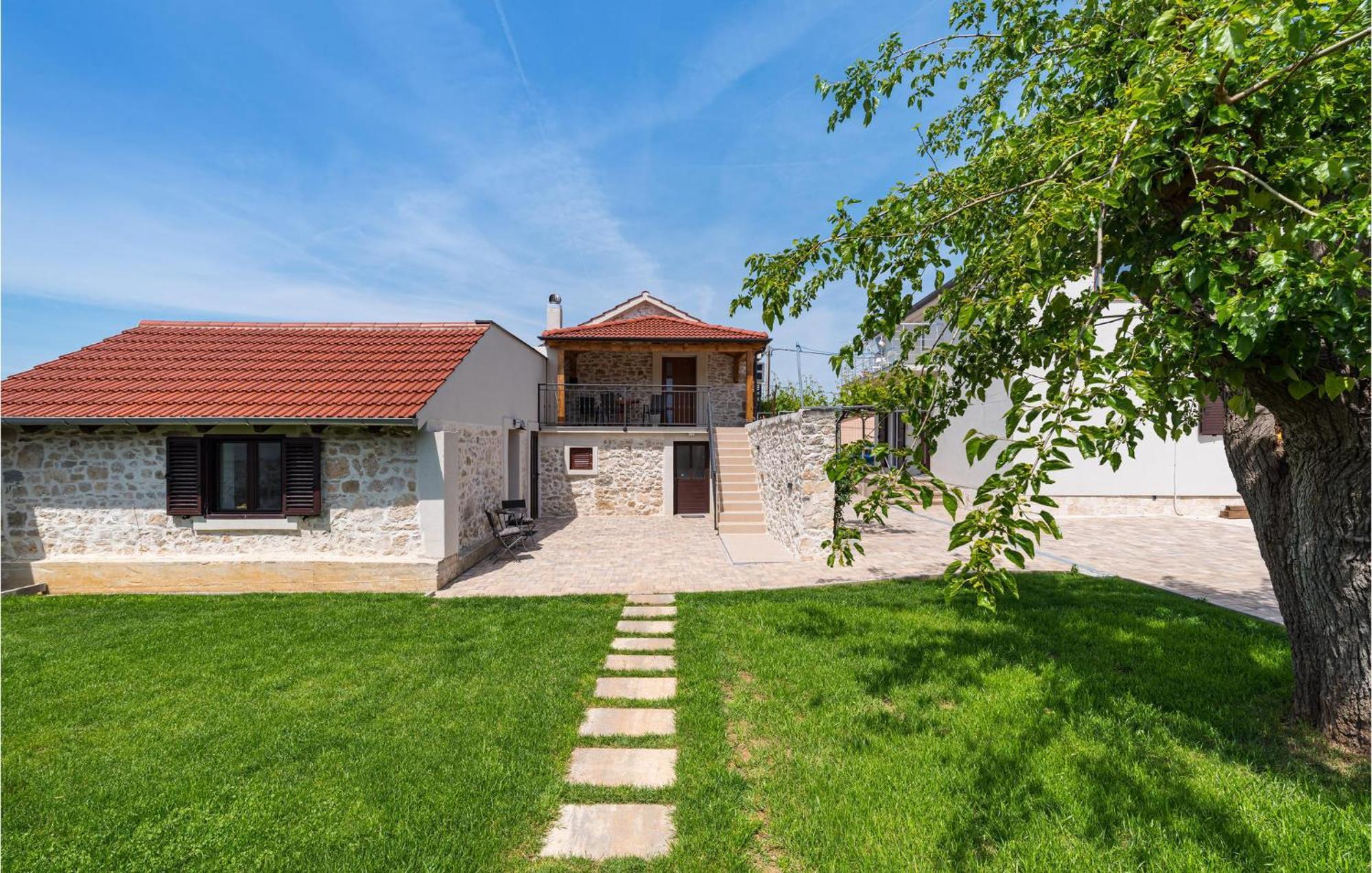 Pet Friendly Home In Murvica With Kitchen Экстерьер фото